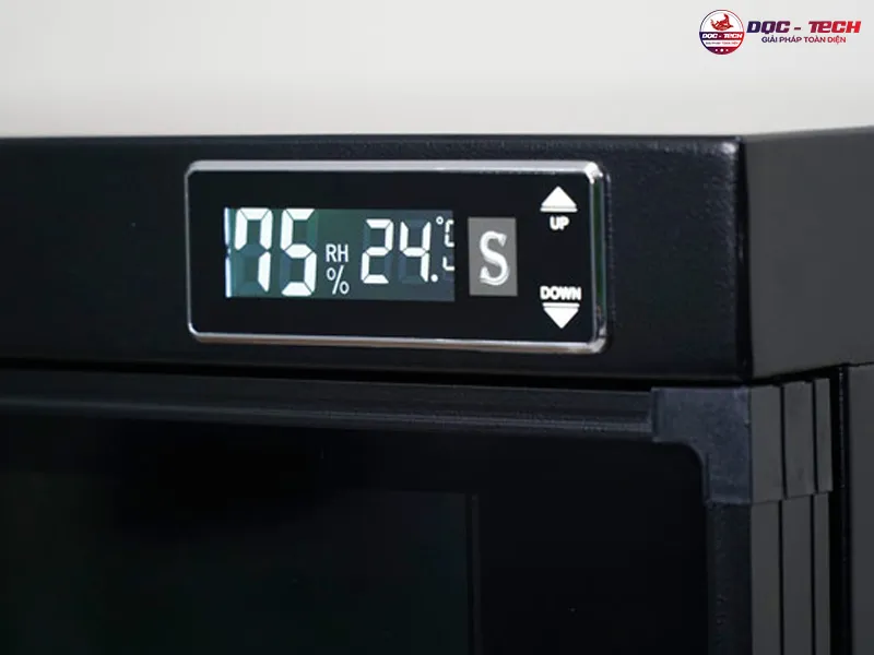 màn hình tủ chống ẩm máy ảnh Kumisai DHC 100