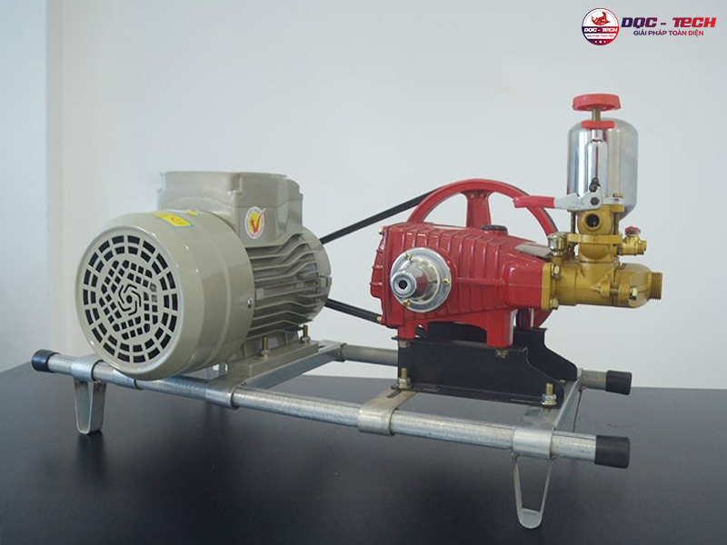 máy rửa xe 3HP HL45