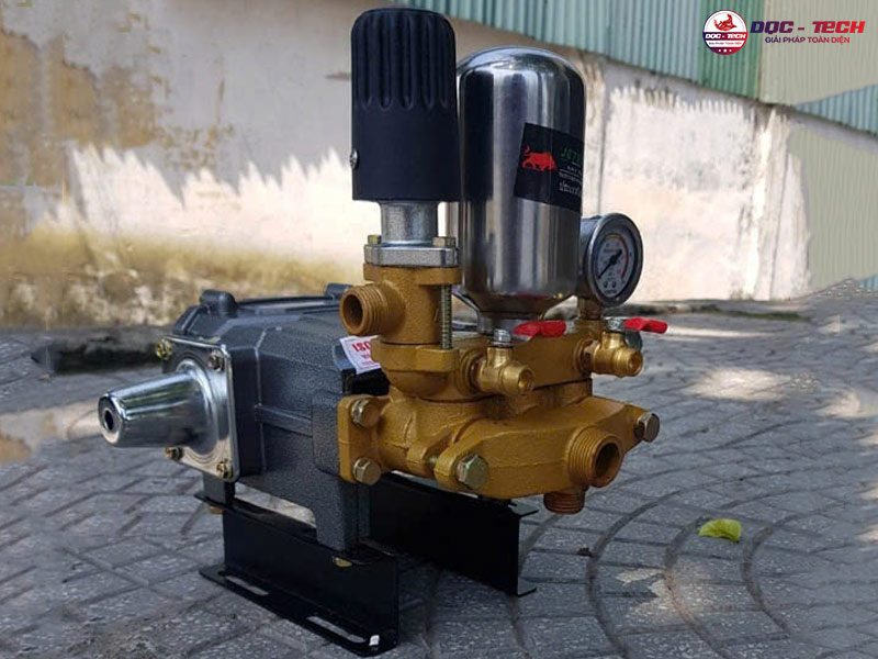 máy rửa xe 3HP Jetman JM-58