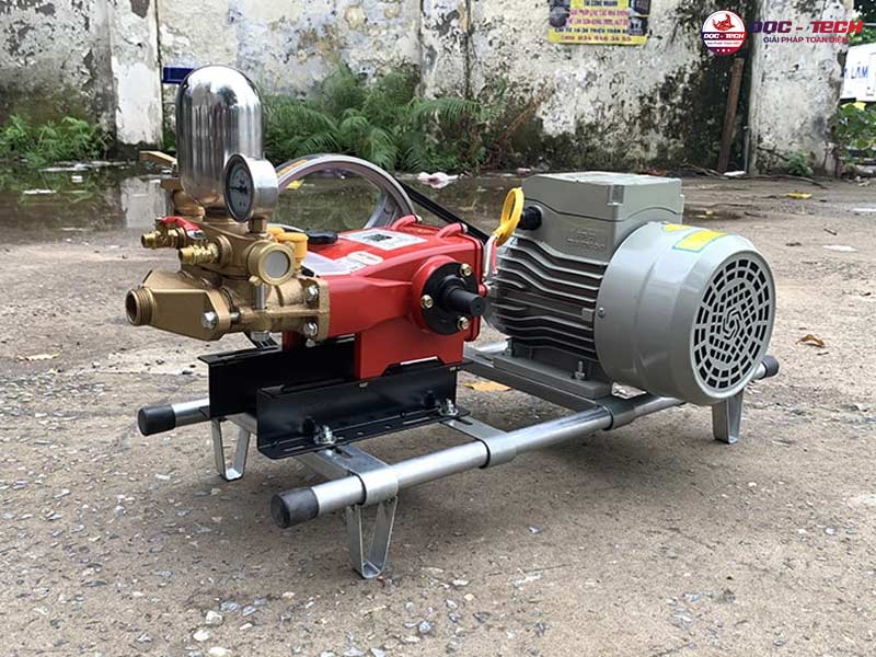 máy rửa xe 3HP LS30