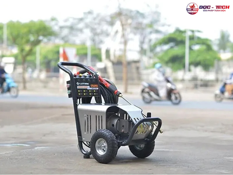 Máy rửa xe Lutian 1750PSI-3T4