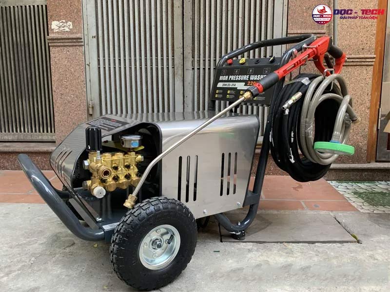 Máy rửa xe Lutian 2200psi LT20M22-3T4