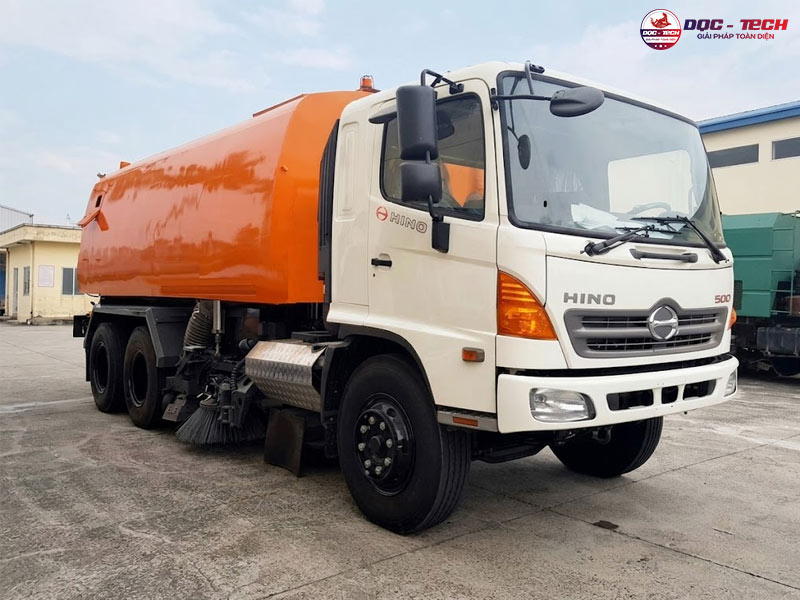 Xe quét rác công nghiệp Hino FM8JN7A