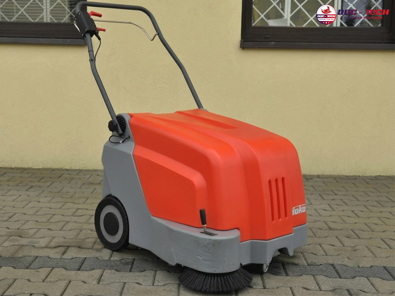 Xe quét đường Hako B500