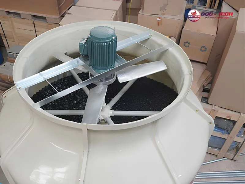 Vật liệu tạo thành quạt và motor đều được tuyển chọn, đảm bảo chất lượng tốt nhất