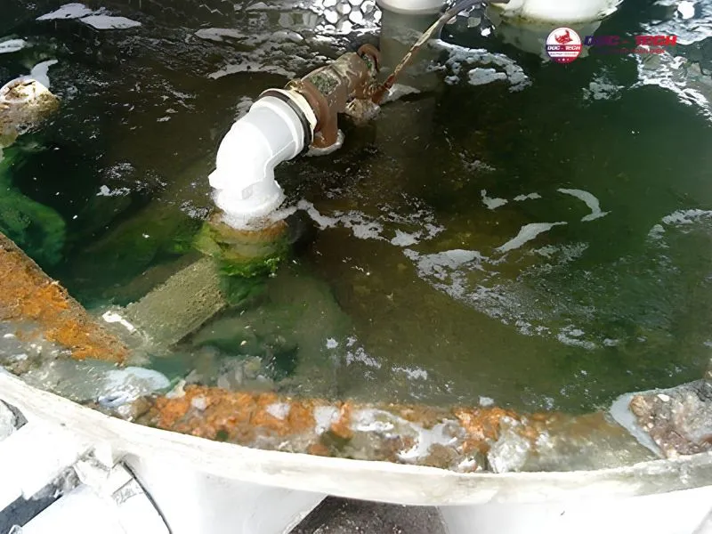 Cần xử lý nước tháp giải nhiệt thường xuyên và cẩn thận Cần xử lý nước tháp giải nhiệt thường xuyên và cẩn thận