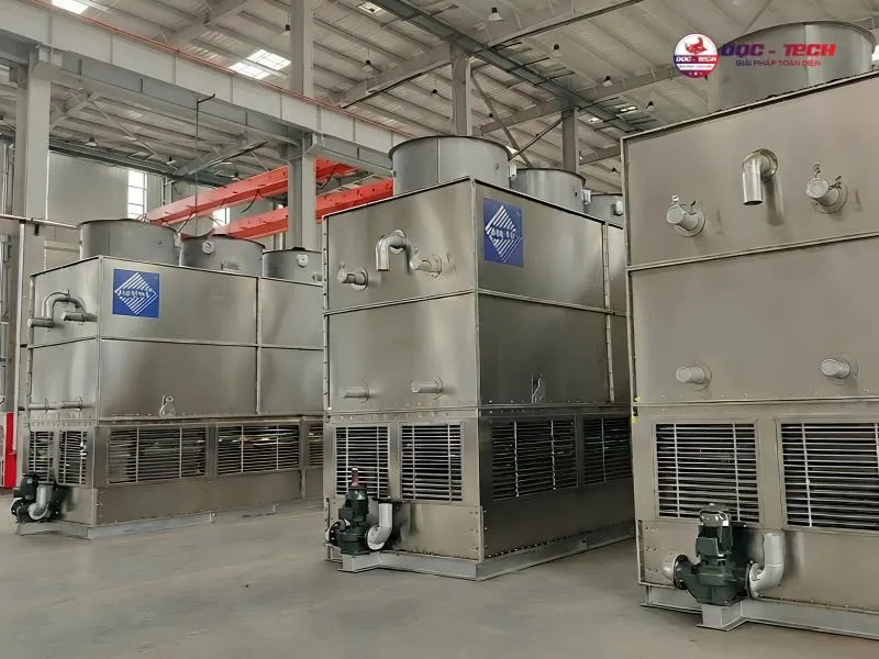 Hình ảnh tháp giải nhiệt kín ngược dòng