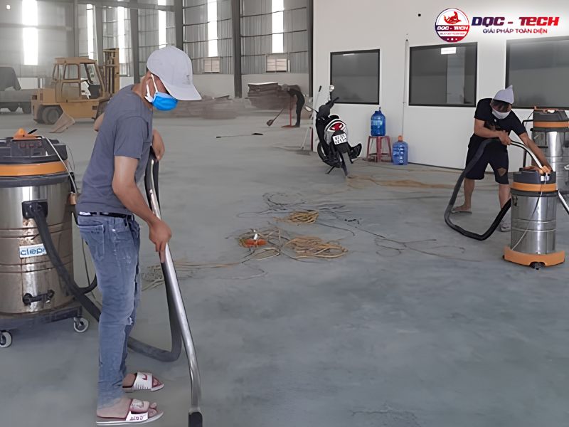 Thuê máy hút bụi nhà xưởng sẽ tiết kiệm chi phí ban đầu