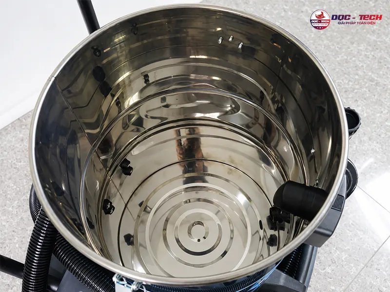 thùng chứa máy hút bụi topclean được làm bằng inox rộng