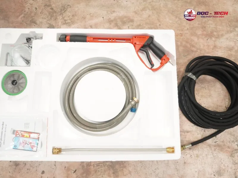 trọn bộ phụ kiện máy rửa xe cao áp Kumisai 20M32-5.5T4 trọn bộ phụ kiện máy rửa xe cao áp Kumisai 20M32-5.5T4