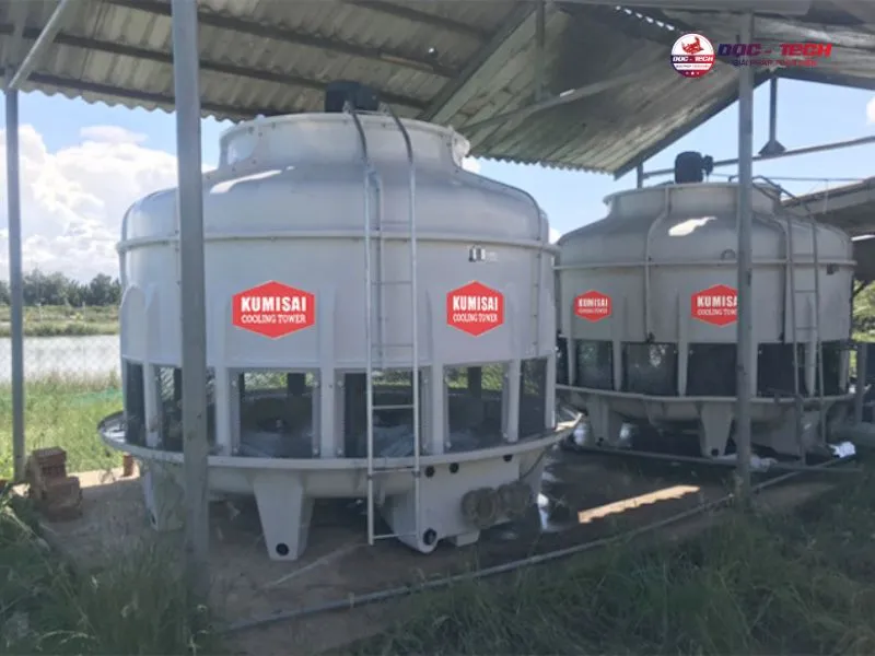 Tháp tản nhiệt KMS 300RT làm từ vật liệu bền bỉ, chống ăn mòn trong môi trường thường xuyên ẩm ướt