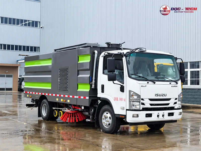 xe quét đường kết hợp quét bụi và phun rửa đường