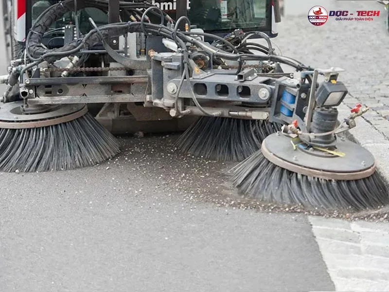 Bàn chải xe quét rác